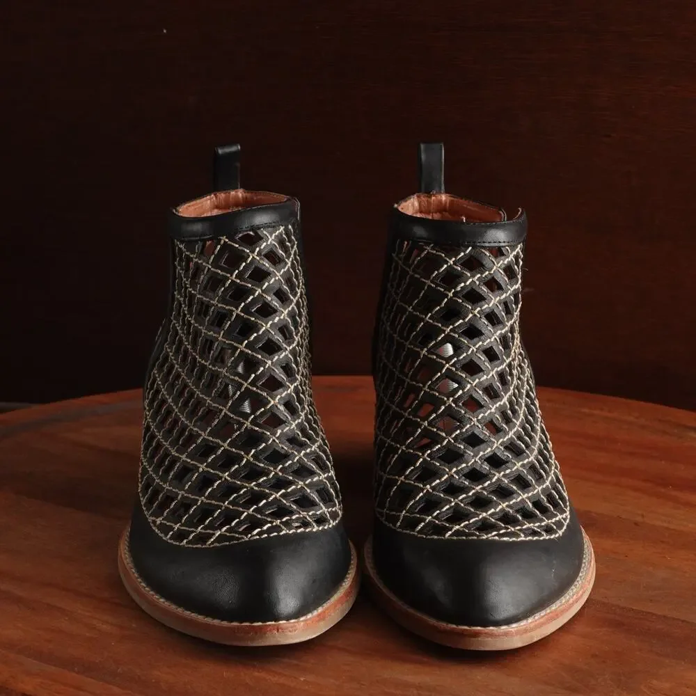 Jeffrey Campbell Boots Womens SZ 9‎ BLK Taggart Leather Mesh Ankle Boho Festival